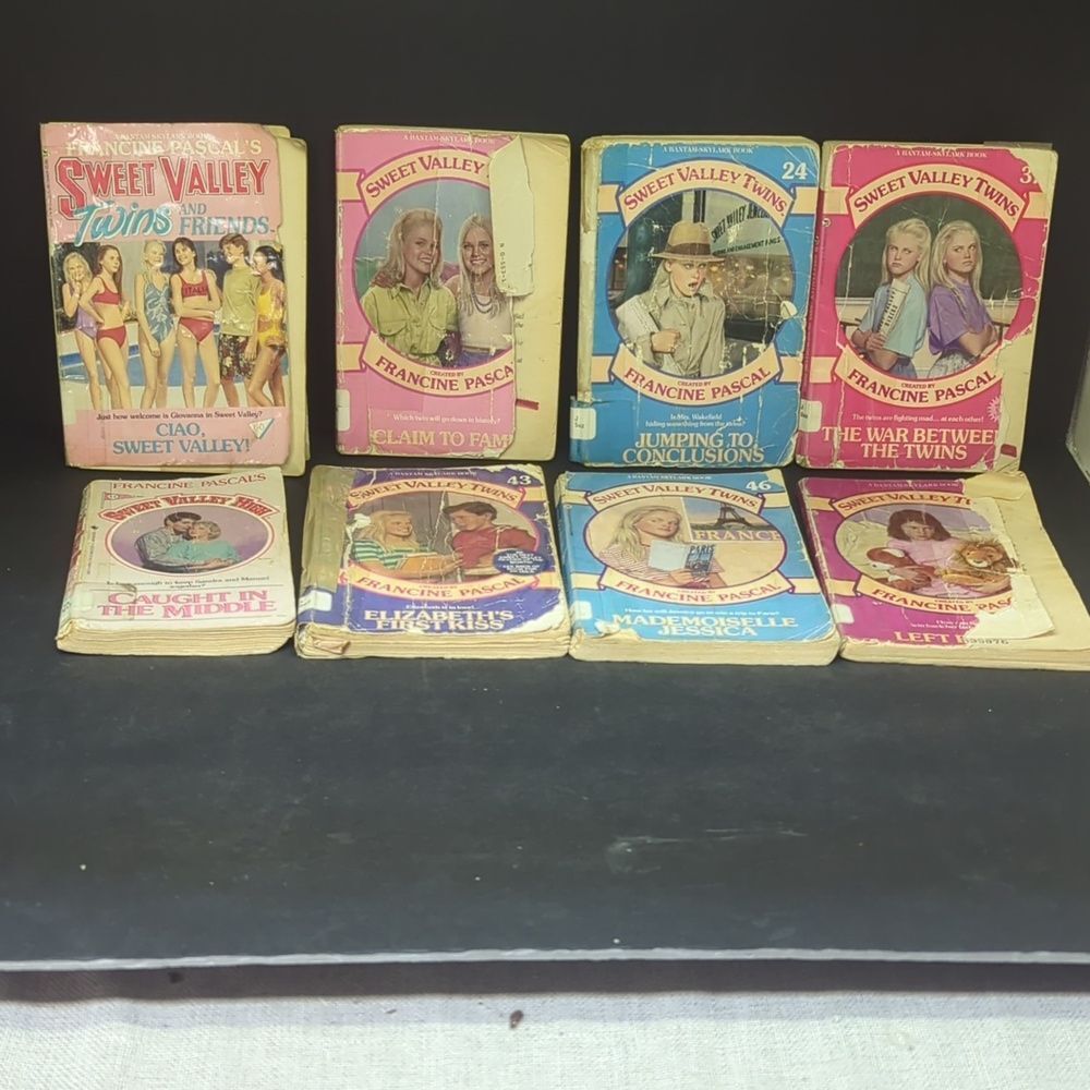 Sweet Valley‎ High & sweet Valley High Twins by Francine Pascal book bundle